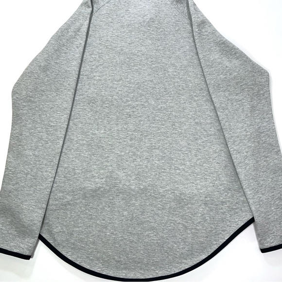 Nike Sportswear Tech Fleece OG size Medium Women’s - Picture 11 of 14